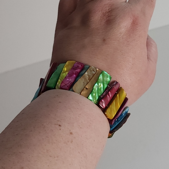 Jewelry - 🌟 3 for $15 Deal! 🌟Colorful stretch bracelet